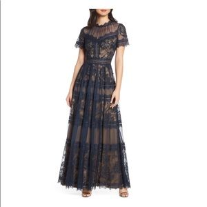 100% AUTH $668 TADASHI SHOJI CAMILLA LACE DRESS